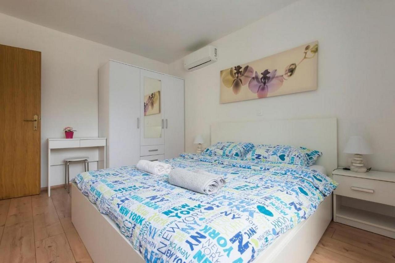 Apartments Villa Ema Zadar Exteriör bild